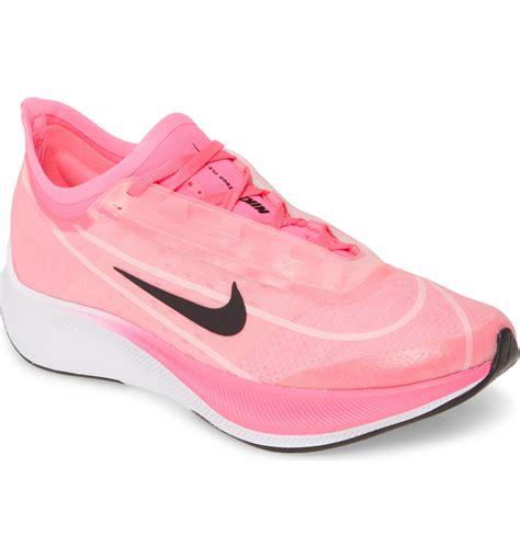 nike zoom sneakers women